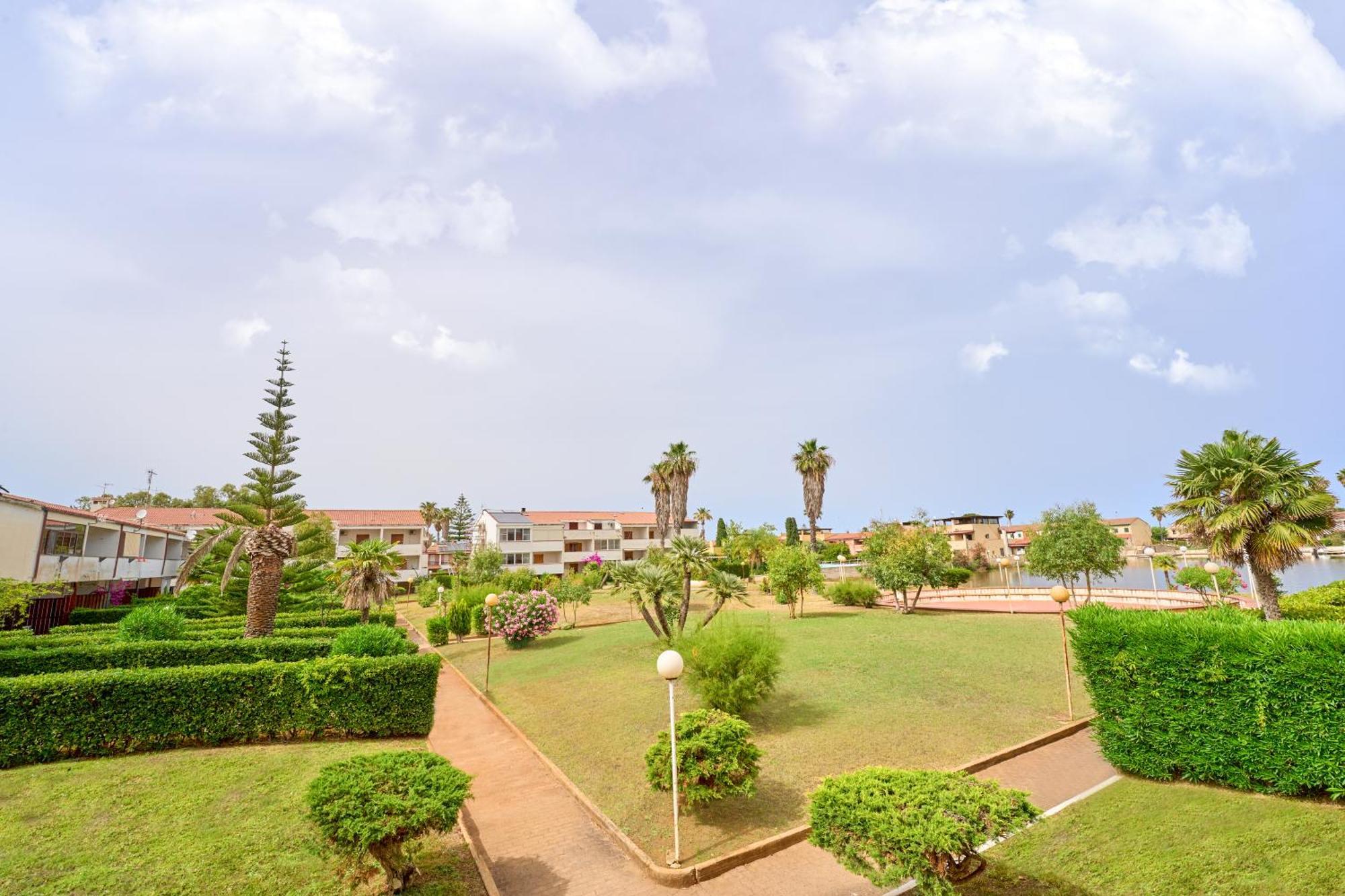 Aparthotel Casa Vacanze Lux By White I Casoni Zewnętrze zdjęcie